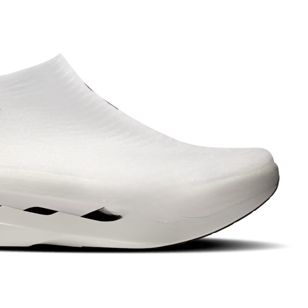 Cloud Strike White